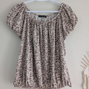 Kim & Cami Brown Leaf Print Women's Top